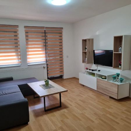 Apartmani Sk Brčko Eksteriør bilde